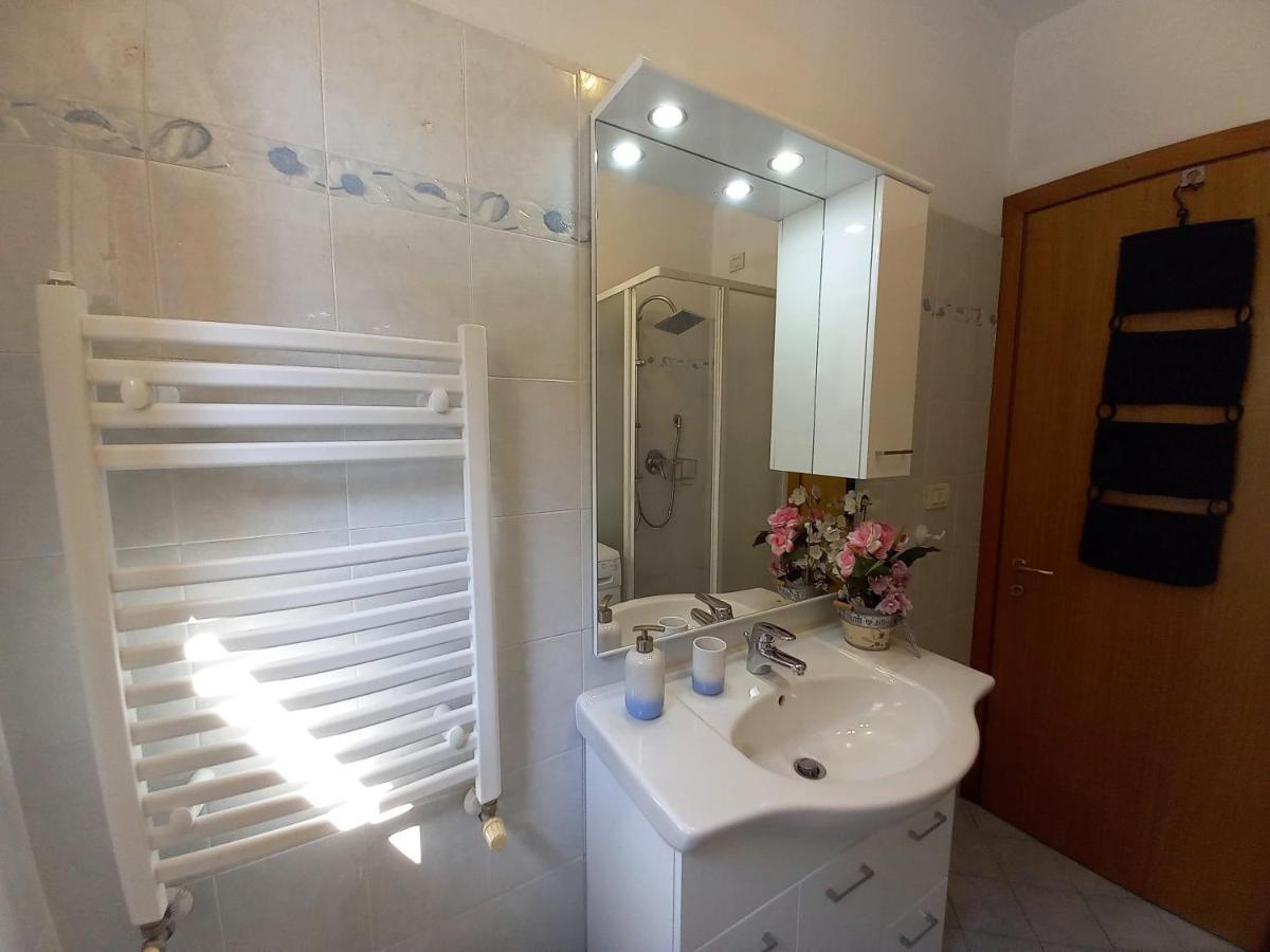 Palazzo Wanny Free Parking & Terrace Apartment Firenze Bagian luar foto